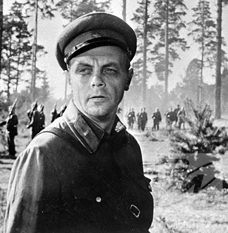 Кирилл Лавров